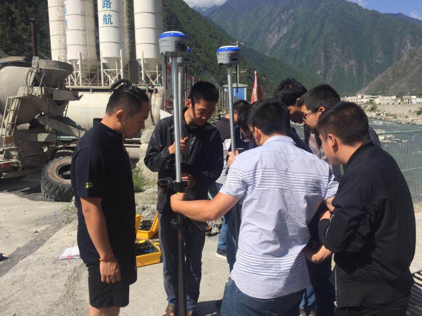 怎么解決RTK連接cors后一直顯示單點的問題？ 