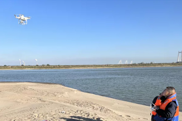 北斗CORS系統應用在長江中游岳陽段，這是首次